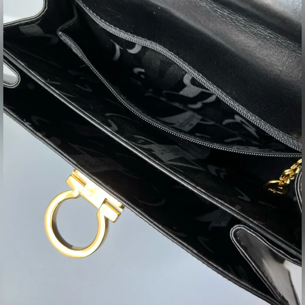 SALVATORE FERRAGAMO Iconic Top Handle Gancini Black Leather Crossbody Bag 212181 - Picture 15 of 16